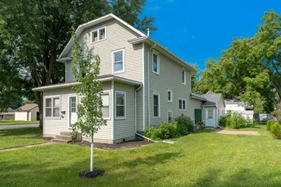 618 4th Street SW, Waseca, MN 56093 - Photo 1