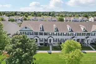 721 Cobblestone Way, Shakopee, MN 55379 - Photo 1