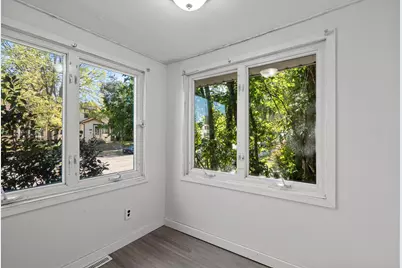 308 10th Avenue S, South Saint Paul, MN 55075 - Photo 7