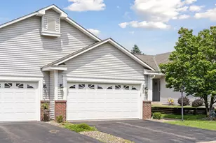 502 Deer Ridge Ln S, Maplewood, MN 55119 - Photo 1