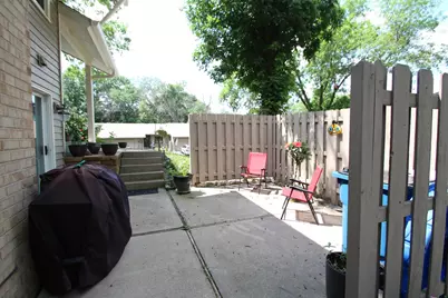 5304 Yorktown Lane N, Plymouth, MN 55442 - Photo 7