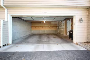 5304 Yorktown Ln N, Plymouth, MN 55442 - Photo 25