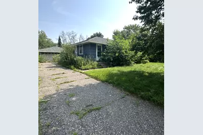 915 112th Avenue NW, Coon Rapids, MN 55448 - Photo 1