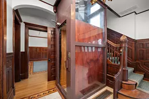 425 Oak Grove St, Minneapolis, MN 55403 - Photo 7