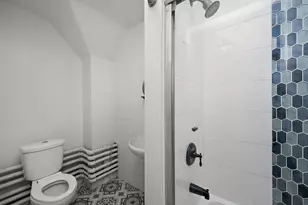 425 Oak Grove St, Minneapolis, MN 55403 - Photo 49