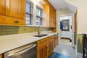 1875 Juliet Ave, Saint Paul, MN 55105 - Photo 5