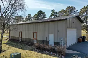 25493 W Comfort Dr, Wyoming, MN 55025 - Photo 29