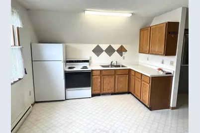 404 Main Avenue N, Roseau, MN 56751 - Photo 19