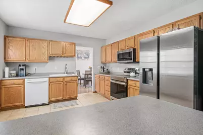 4760 Dominick Drive, Minnetonka, MN 55343 - Photo 3