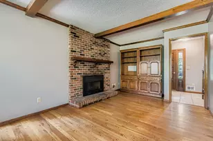 7064 Windgate Rd, Woodbury, MN 55125 - Photo 11