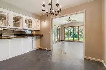 7064 Windgate Road, Woodbury, MN 55125 - Photo 7