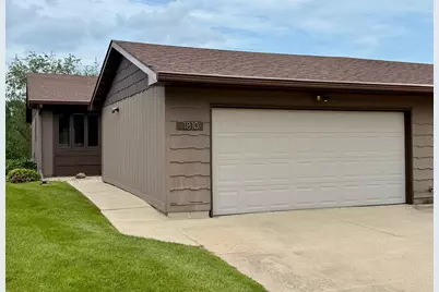 1810 Lakewood Avenue, Albert Lea, MN 56007 - Photo 1