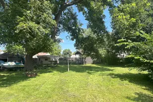 129 S Main St, Sherburn, MN 56171 - Photo 29