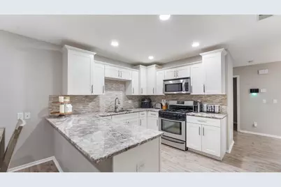 61 Landau Alcove, Woodbury, MN 55125 - Photo 1