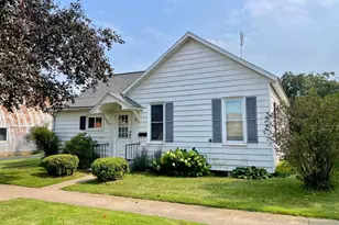 914 Tiffany St, Boyceville, WI 54725 - Photo 1