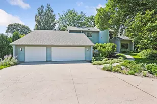 2630 Acorn Rd, Chaska, MN 55318 - Photo 1