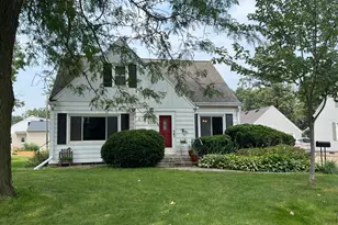 620 Truman Ave, Owatonna, MN 55060 - Photo 1