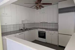 2485 Londin Ln E, Maplewood, MN 55119 - Photo 3