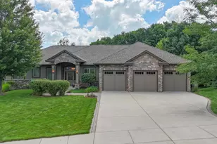 8777 Stonefield Ln, Chanhassen, MN 55317 - Photo 1