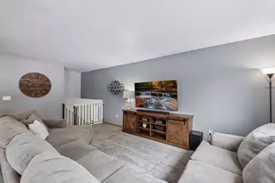 5533 Golfview Ln N, Oakdale, MN 55128 - Photo 7