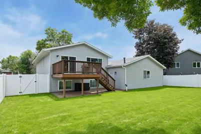5533 Golfview Lane N, Oakdale, MN 55128 - Photo 37
