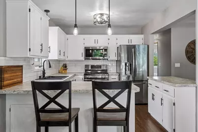 5533 Golfview Lane N, Oakdale, MN 55128 - Photo 13