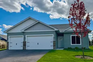 4905 Evergreen Dr N, Hugo, MN 55038 - Photo 1