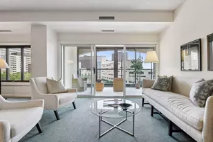 1201 Yale Pl, Minneapolis, MN 55403 - Photo 1