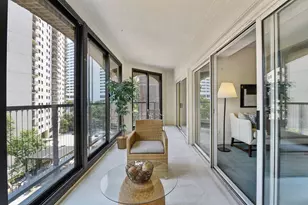 1201 Yale Pl, Minneapolis, MN 55403 - Photo 21