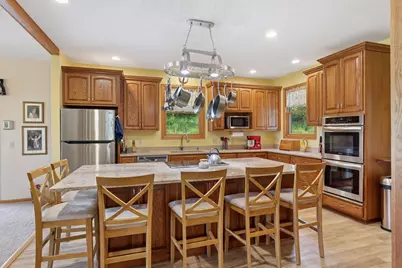 241A Glen Circle, River Falls, WI 54022 - Photo 5