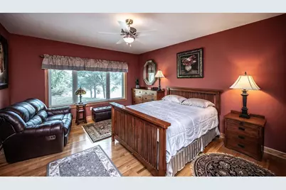 4525 Alicia Drive, Eagan, MN 55077 - Photo 9