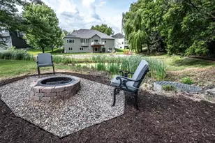 4525 Alicia Dr, Eagan, MN 55077 - Photo 43