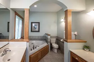 4525 Alicia Dr, Eagan, MN 55077 - Photo 11