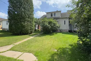 817 Harrison St, Eveleth, MN 55734 - Photo 27