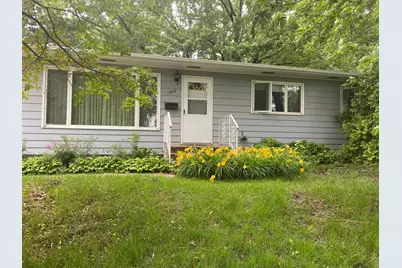 1503 Highland Place, Faribault, MN 55021 - Photo 1