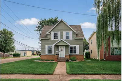 3964 Hubbard Avenue N, Robbinsdale, MN 55422 - Photo 1