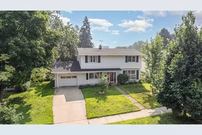 42 Nelson Street, Saint Paul, MN 55119 - Photo 1