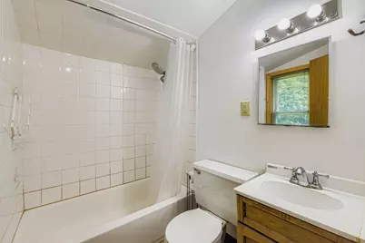 71 Lawson Avenue W, Saint Paul, MN 55117 - Photo 9