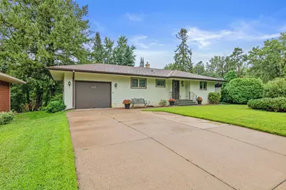 512 Glenwood Avenue, Roseville, MN 55113 - Photo 1