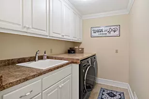 75 Oregon Ave S, Golden Valley, MN 55426 - Photo 23