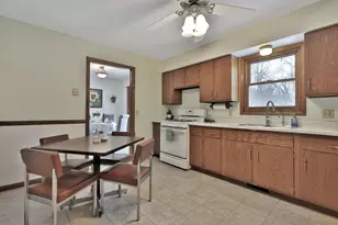15385 310th St, Center City, MN 55012 - Photo 3