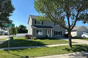 3055 32nd Ave S, Moorhead, MN 56560 - Photo 1