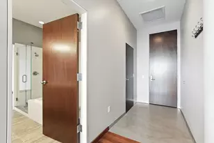 5601 Smetana Dr, Minnetonka, MN 55343 - Photo 15