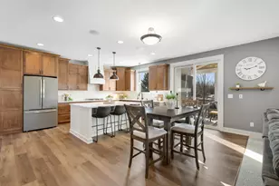 8055 Covered Bridge Rd, Prior Lake, MN 55372 - Photo 11