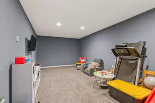 11809 SW 72nd Ave, Ellendale, MN 56026 - Photo 17