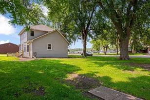 208 W Front St, Fulda, MN 56131 - Photo 7