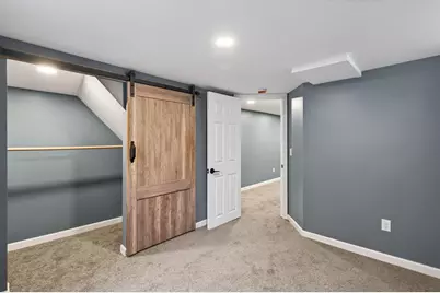 3830 Queen Avenue N, Minneapolis, MN 55412 - Photo 7