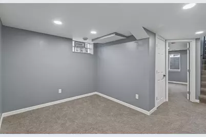 3830 Queen Avenue N, Minneapolis, MN 55412 - Photo 31