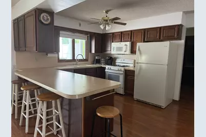 1432 Regency Lane, Albert Lea, MN 56007 - Photo 5