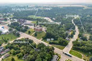 215 Main Ave N, Red Lake Falls, MN 56750 - Photo 3